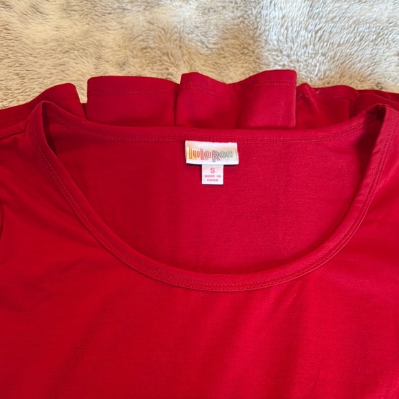 Elegant Red Dress - Picture 8 of 9